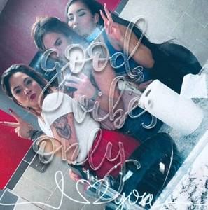 Meet your Posher, Lorena